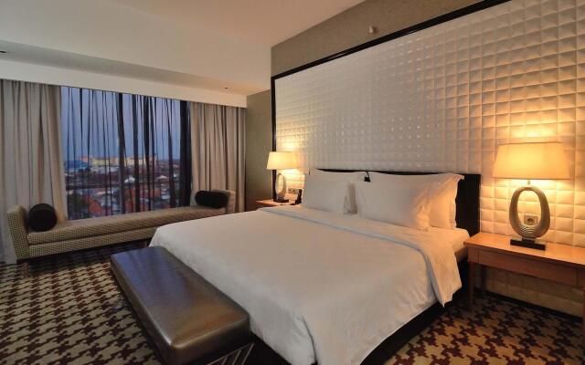 Artotel TS Suites Surabaya