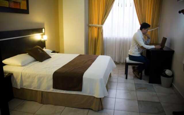 Hotel Golden Vista
