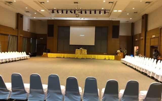 Eco Hotel by Thammasat