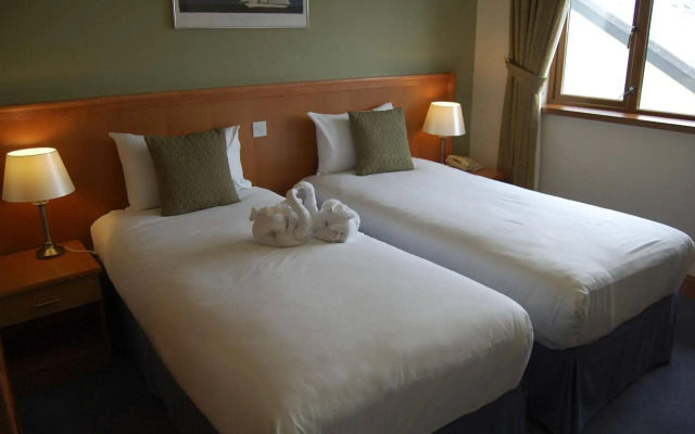 Leitrim Marina Hotel