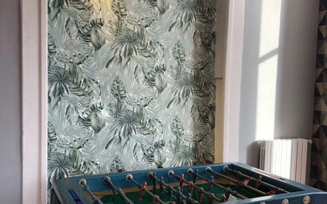 H Hostel Friendly Accommodation