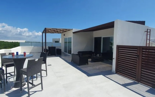 Fabulous & Exclusive Apartments With Sea View Pool BBQ Garden