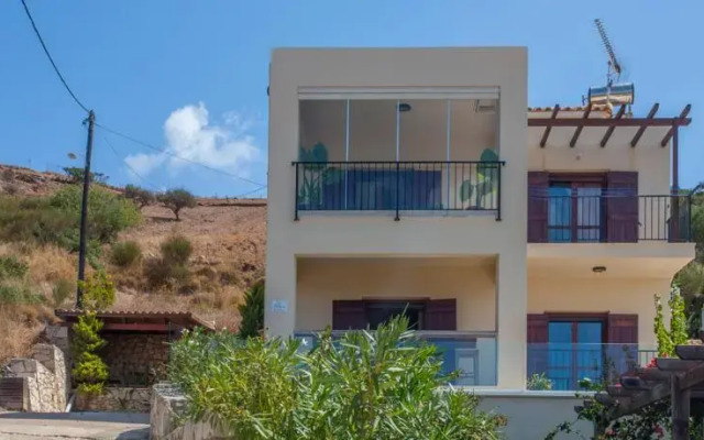 Sea View Escape