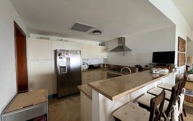 Villa for 7 People Pool and Ocean View at Samana