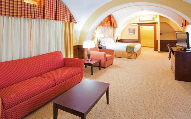 Holiday Inn Express Baltimore Downtown, an IHG Hotel