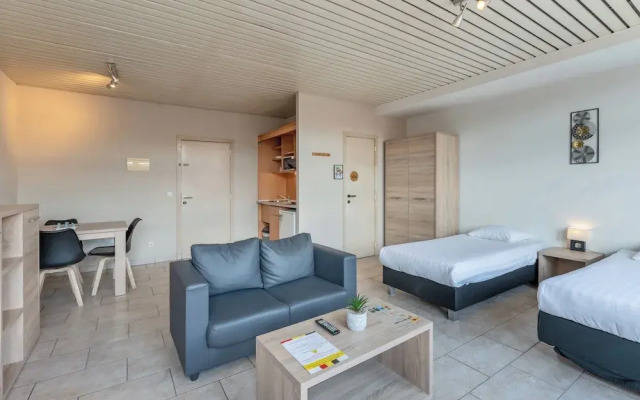 Room-studio Triple Near Noord Station