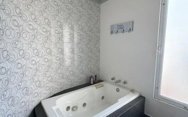 Hotel Zone Beach Villa