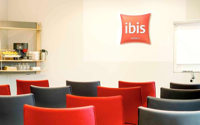 ibis Warszawa Ostrobramska