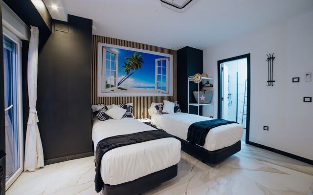 Hostal Luxury Nit I Dia