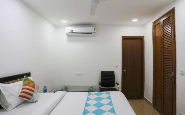 OYO 79600 The Premium Villa