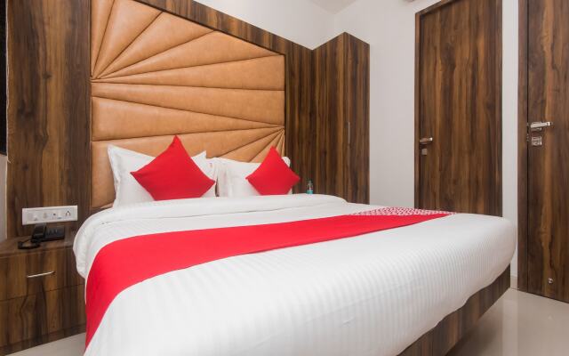 OYO 15519 Hotel Grand Residency