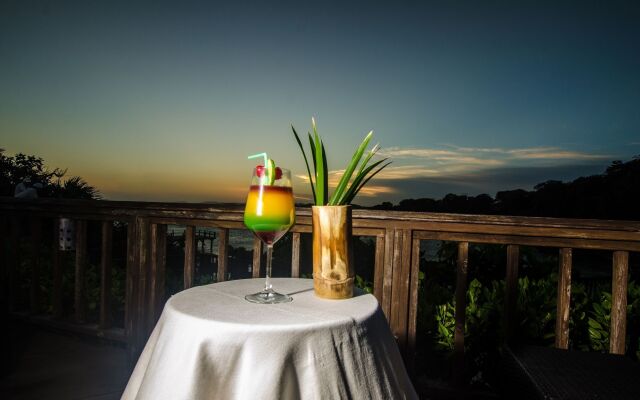 Media Luna Resort & Spa