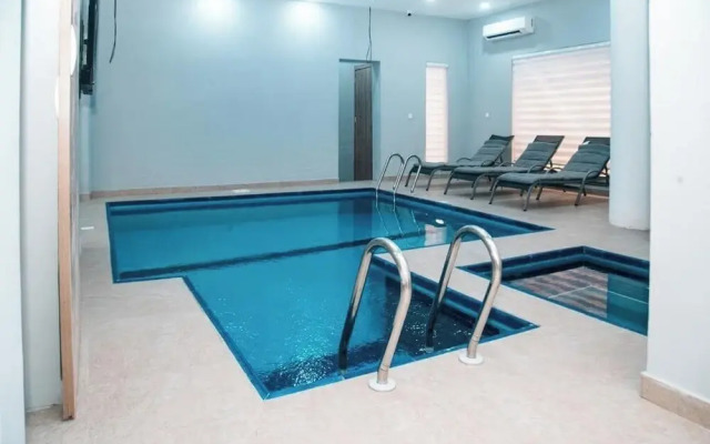 Trendy Hotel and Suites