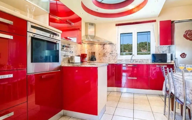 Villa Roula With Private Pool