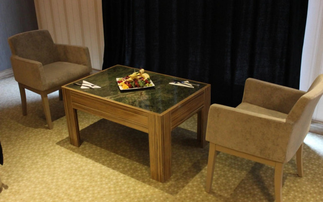 Neba Royal Hotel