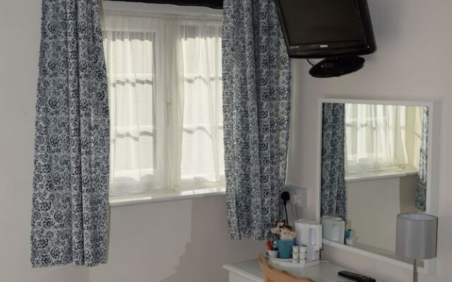 Haseley Coach House Motel