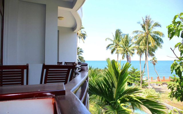 Coral Sea Resort