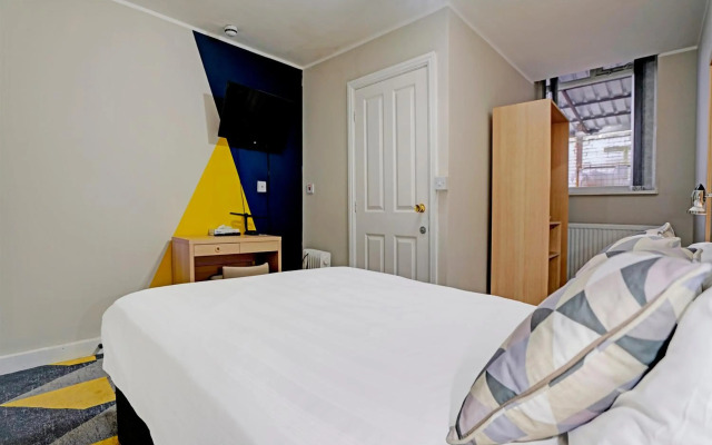 Weaste Hotel
