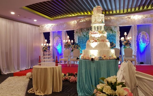 Ozone Hotel Pantai Indah Kapuk