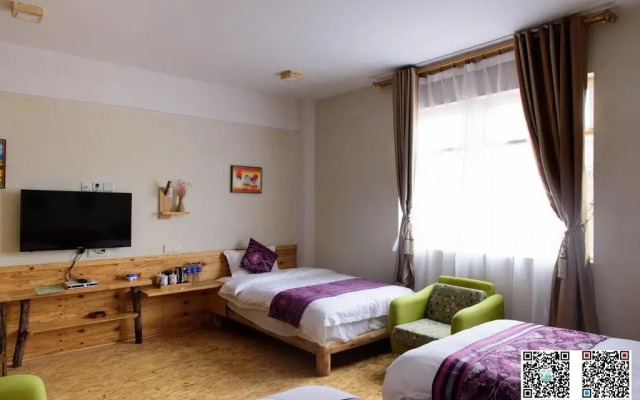 Xisha Cloud Mountain Holiday Hotel