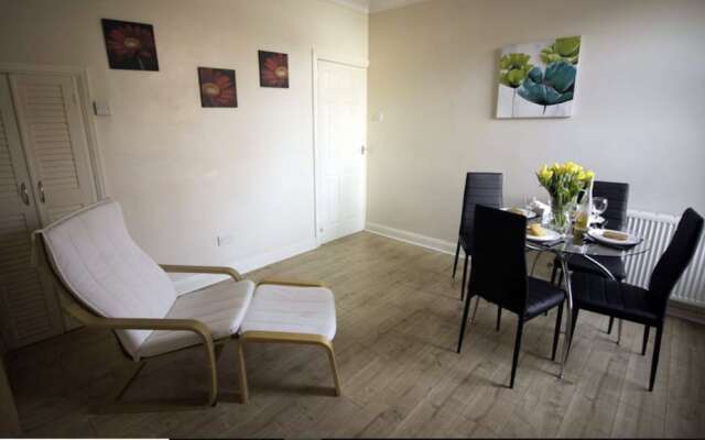 RoomTel - Brook House