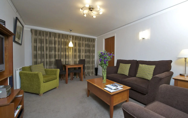 The Knight Residence Apartments by Mansley