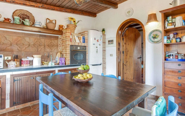 Belvilla by OYO Charming Villa With Roof Terrace