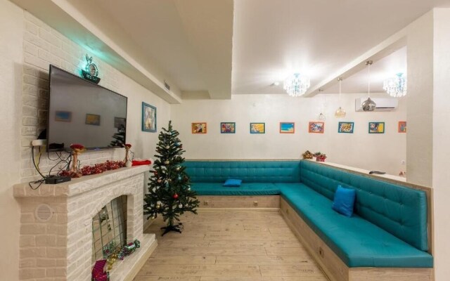 Hostel Red Cat