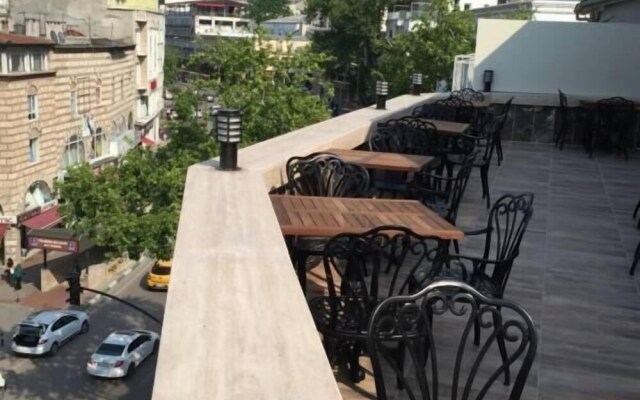 Waha Hotel