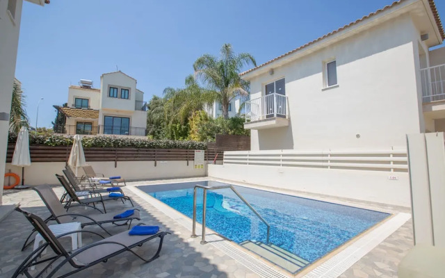 Protaras Holiday Villa Pv5
