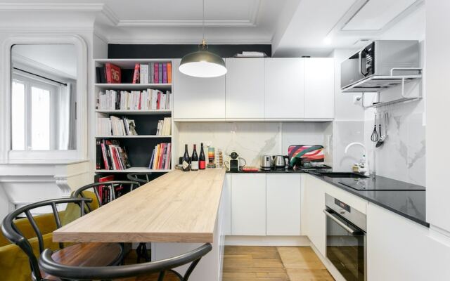 Charming 2 Bedroom Property Near Montparnasse