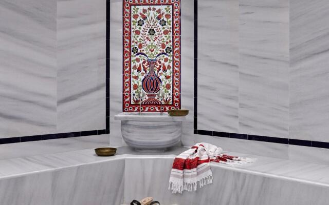 Crowne Plaza Istanbul - Oryapark by IHG