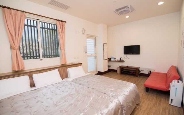 Riverside Homestay B&B