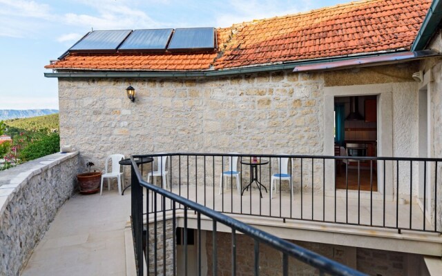 Snug Apartment in Pu?iš?a Near the Beach