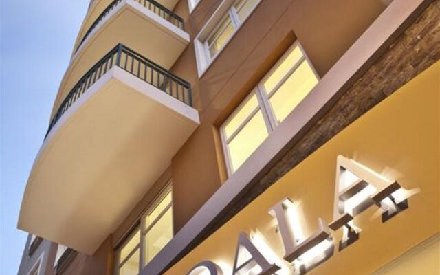 Ciqala Suites Hotel