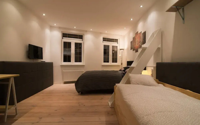 City house 4 bedrooms
