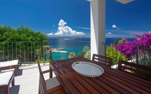 Blue Bay Residence
