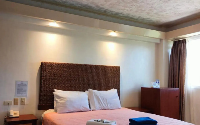 Wild Orchid Beach Resort