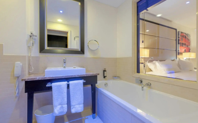 Pestana Chelsea Bridge Hotel & SPA