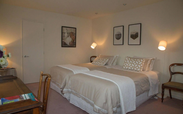 40 Thornycroft Street Bed and Breakfast