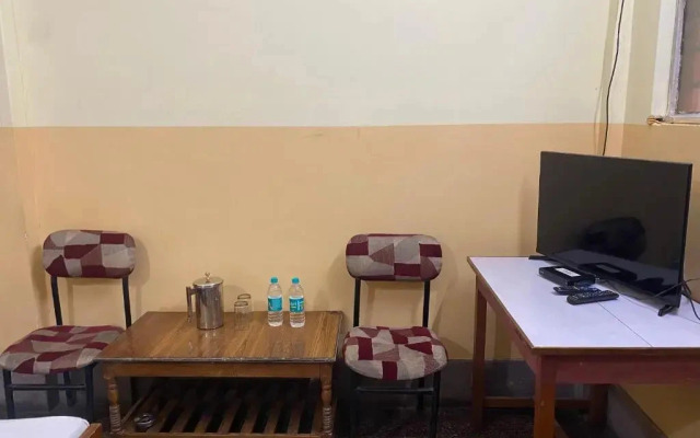 Hotel Raj