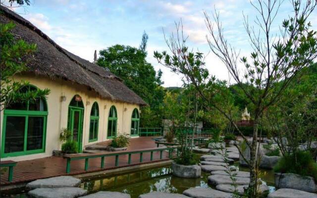 Tawan Anda Resort