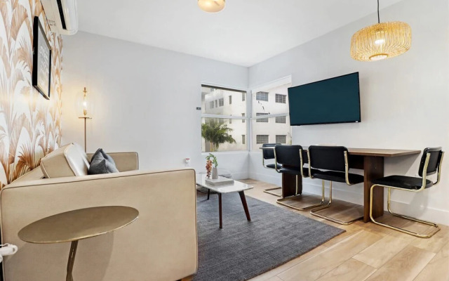 Roami at The Carmela