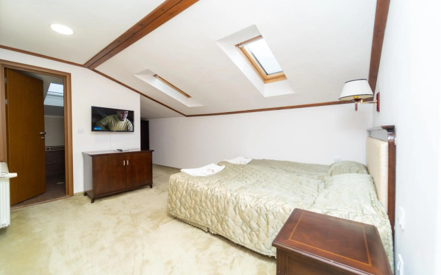 MPM Hotel Merryan