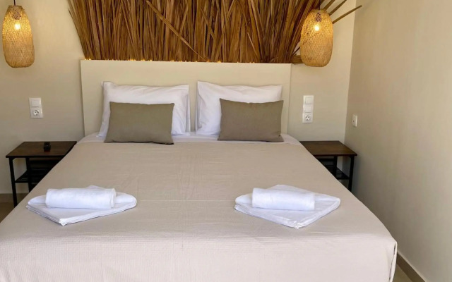 Atma Beach Rooms & Suites