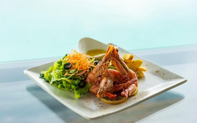 Adiwana Warnakali Resort