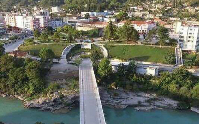 Gold Guest House & Bar