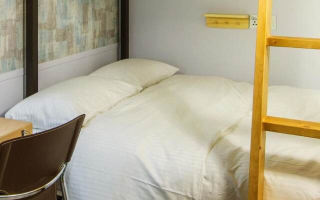 Houze Hostel