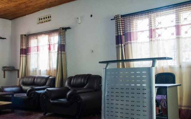 New Oasis Hotel