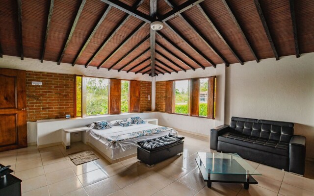 Sol y Luna Country House in Quindo